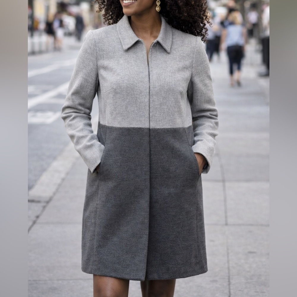 Tahari Two-Tone Women's Trench Coat